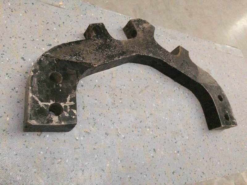 Thrust rod bracket;B=485;A=49°-2