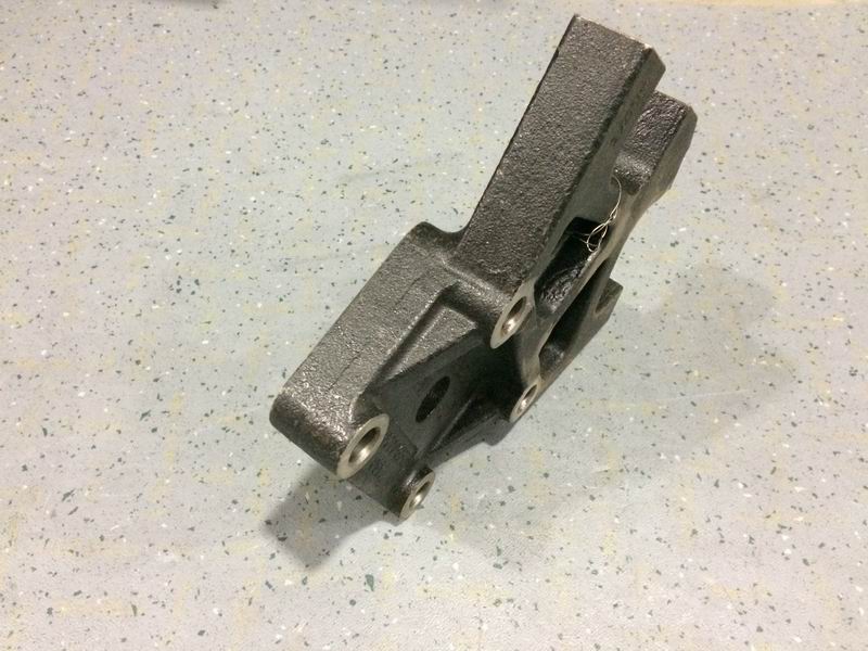 Thrust rod bracket, A=60°, H=45, M18*2/S=115-2