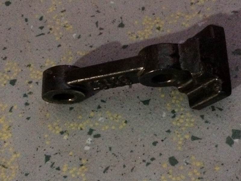 Steering limit block, right, 2.7t