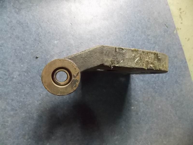 D Front spring left cover plate-1