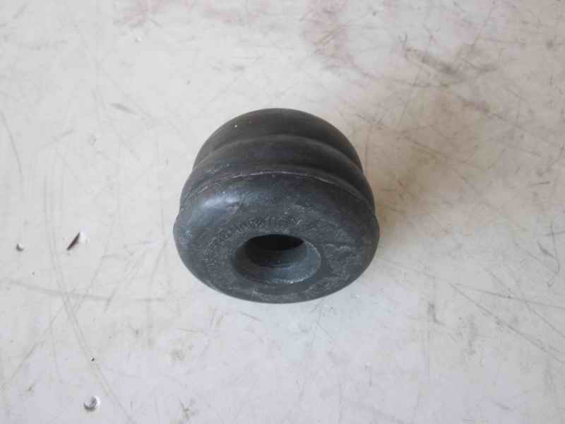 Limit block assembly (rear suspension) 00-00-2