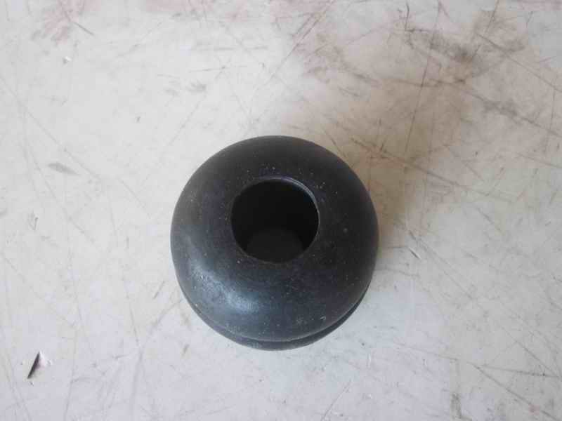 Limit block assembly (rear suspension) 00-00-1