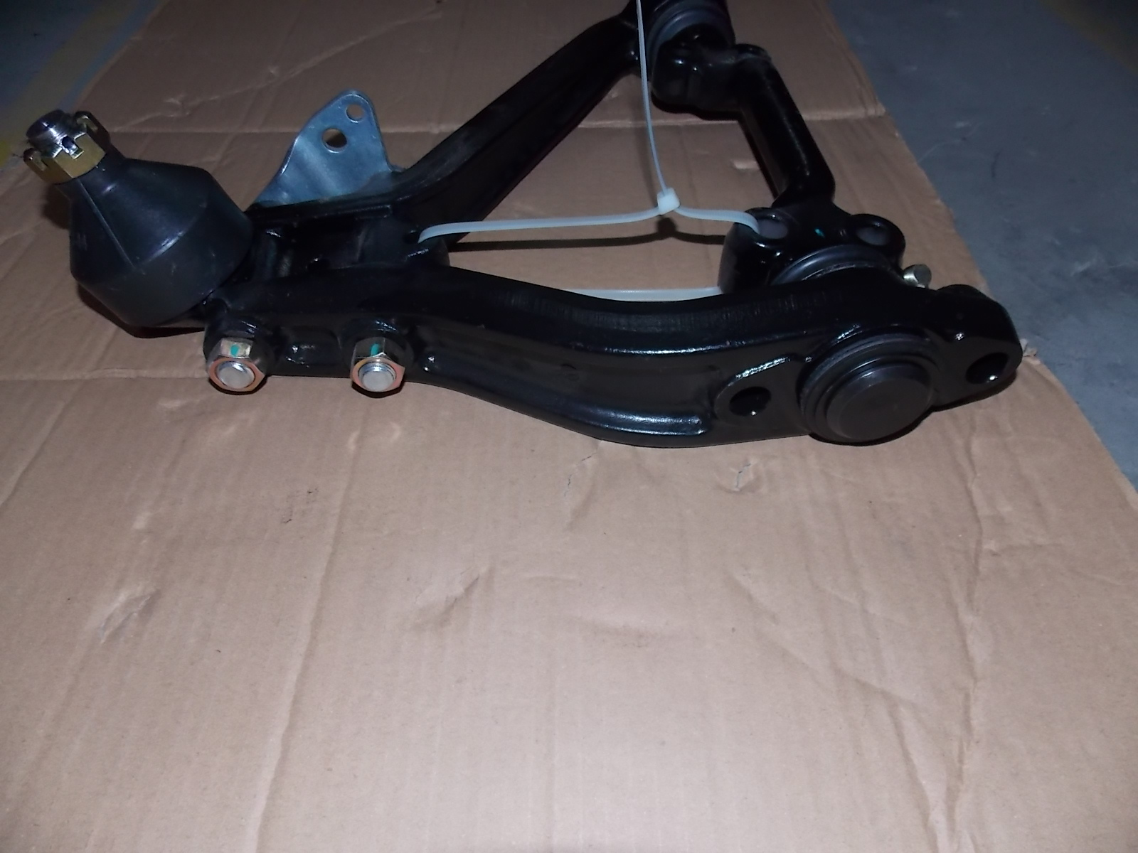 D upper swing arm assembly (right)-1