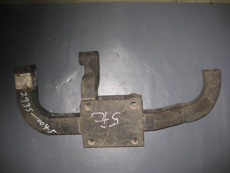 D нижний правый кронштейн подушки безопасности-2