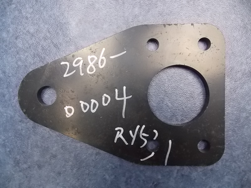 D Front leaf spring fixing end bracket (process 20)