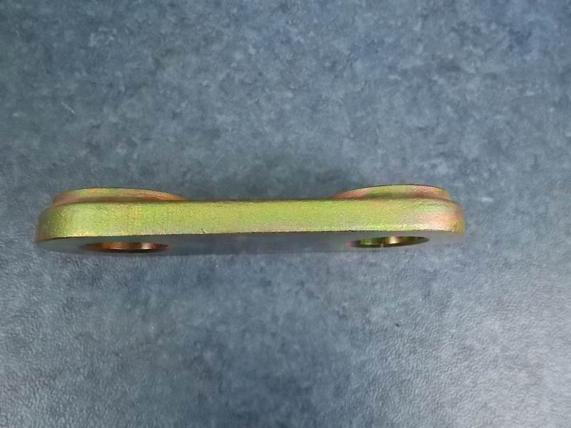 Hanging ear plate (25/30-R100)-2