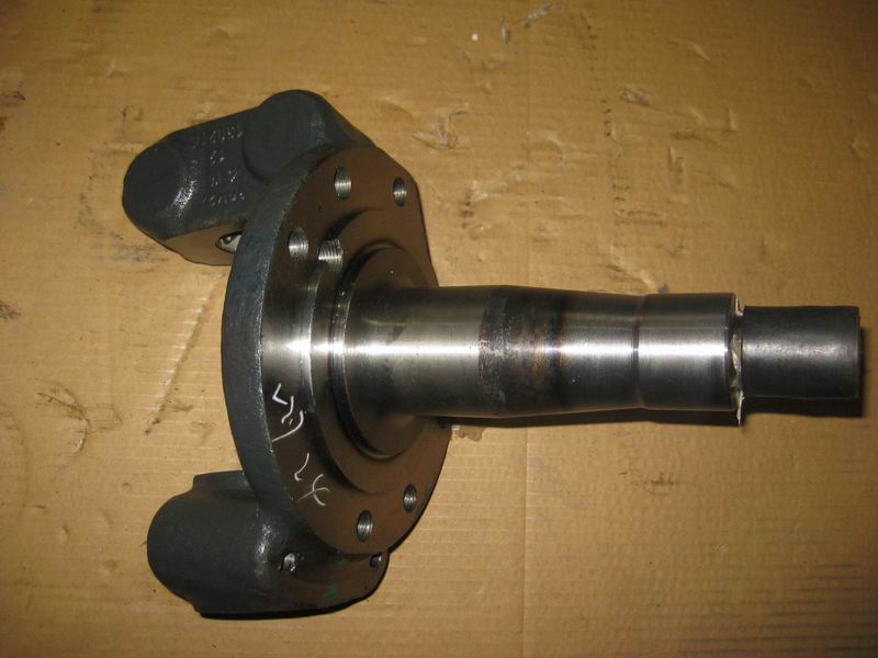 Right turn knuckle assembly