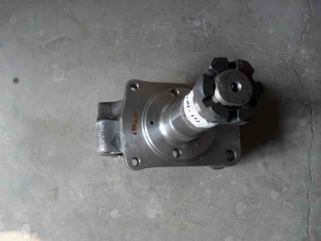 Left knuckle assembly