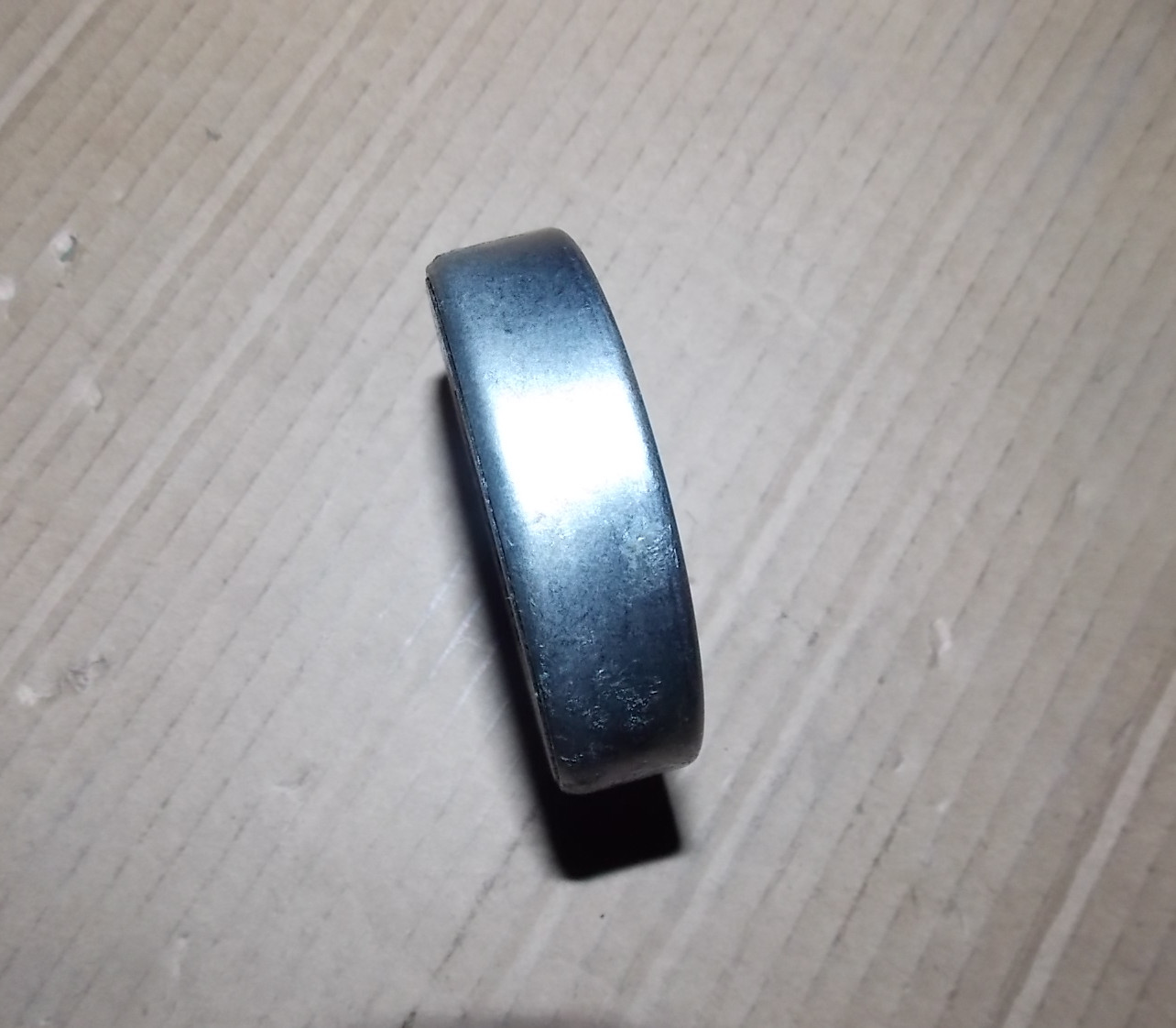 Thrust bearing 329909A-1