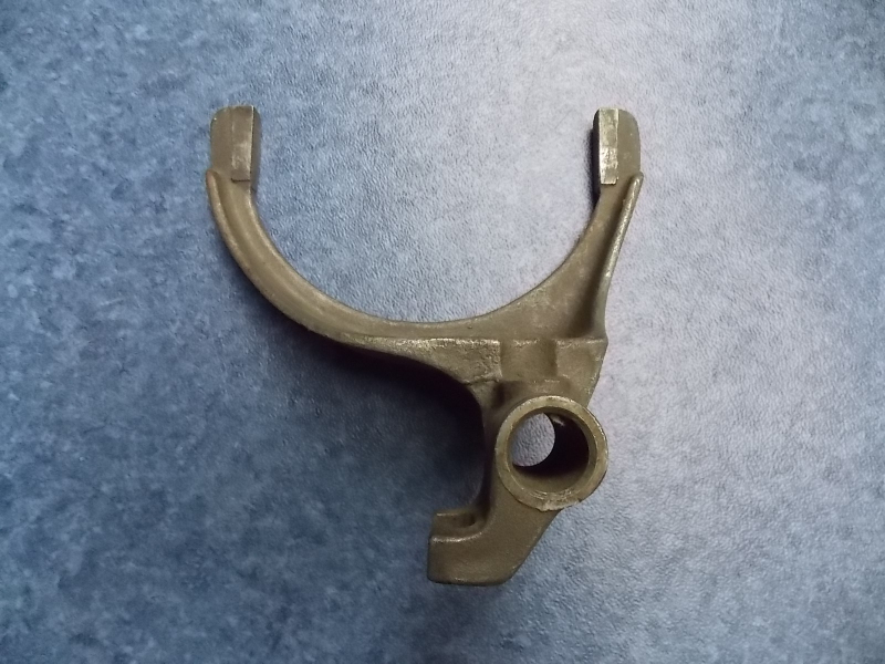 Steering knuckle upper arm