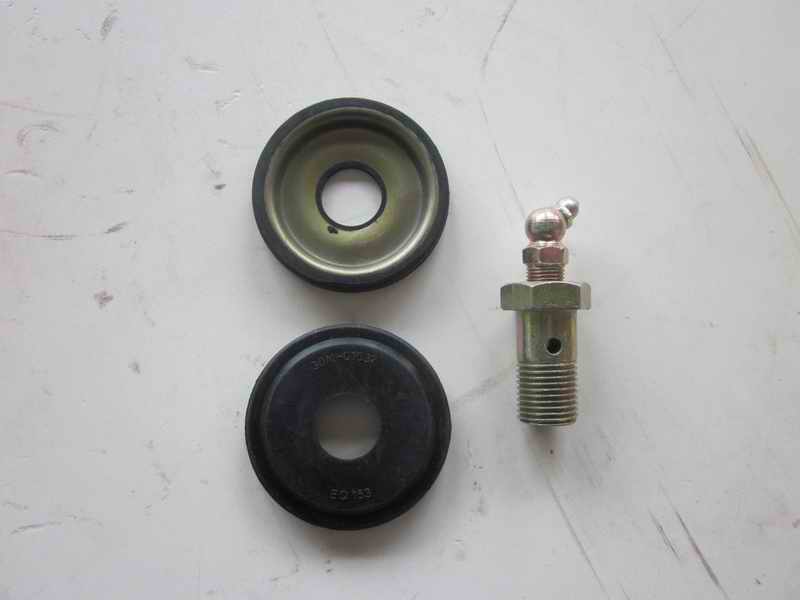 King pin lower cover assembly