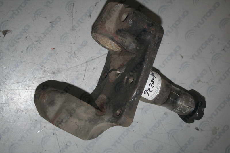 Left knuckle assembly