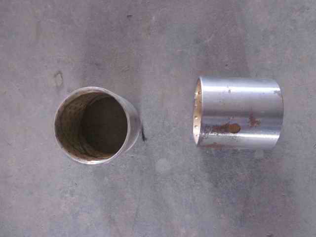 King pin bushing-top