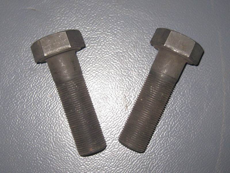 Steering knuckle bolts-3