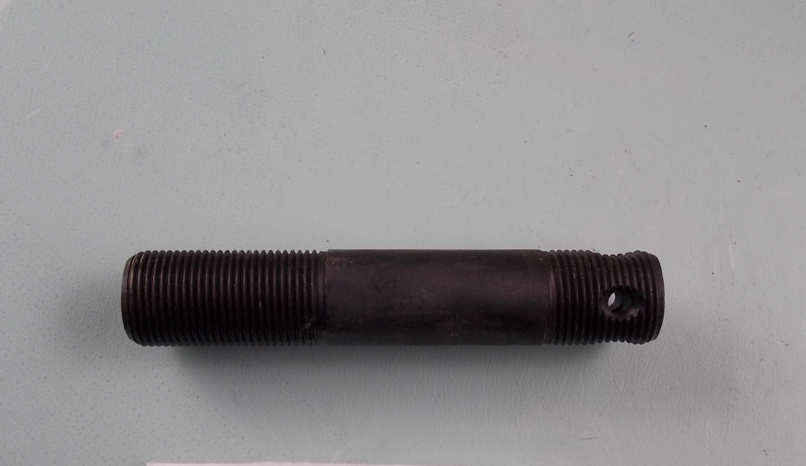 Двусторонний болт; М 20 *1,5* 108