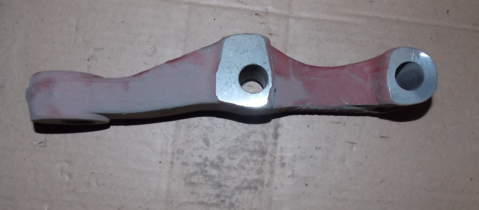 Right cross-lever arm