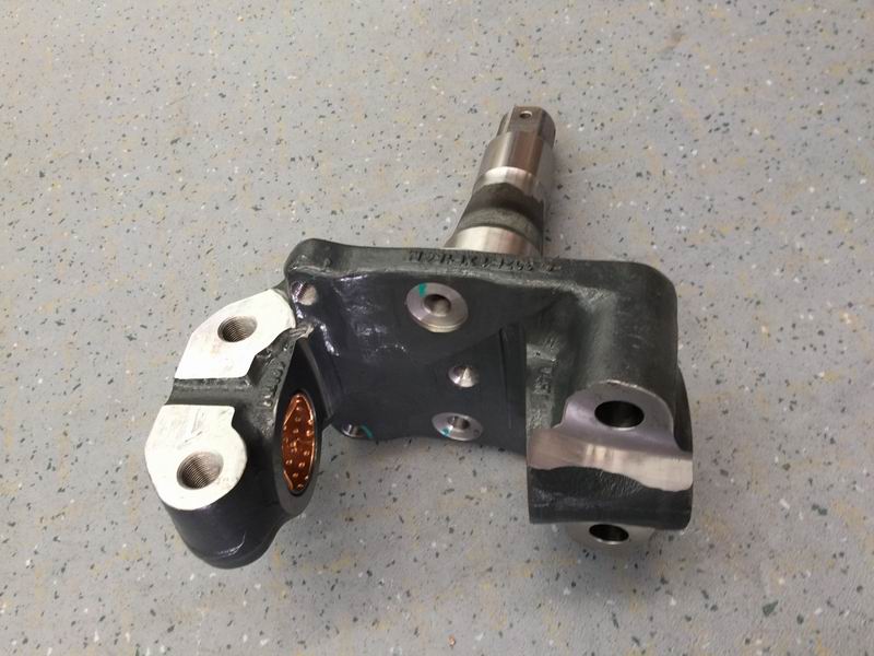 Left knuckle assembly