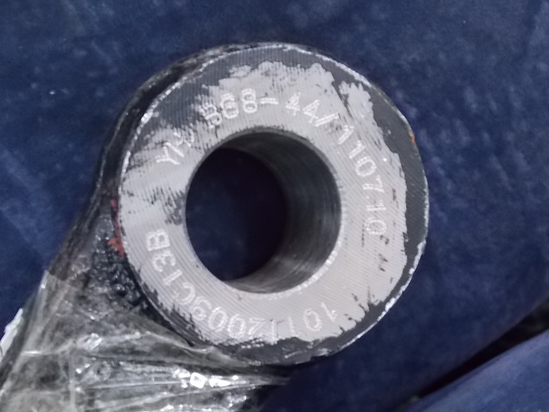 Steering knuckle upper arm-1