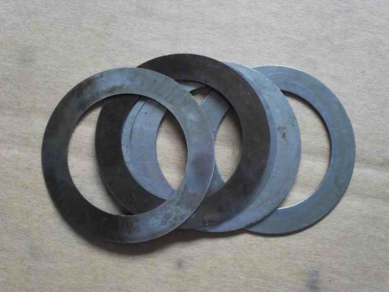 Steering joint adjustment gasket; 9 pieces included