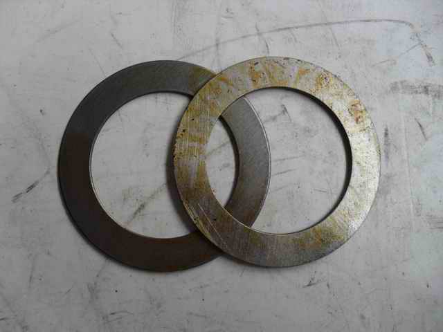 Steering joint adjustment gasket; (including 5 pieces)