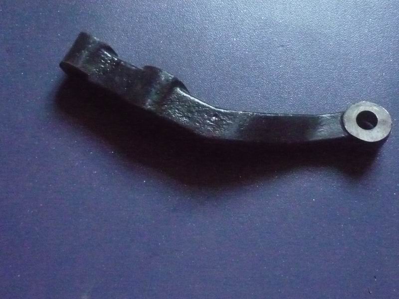 Верхний рычаг поворотного кулака