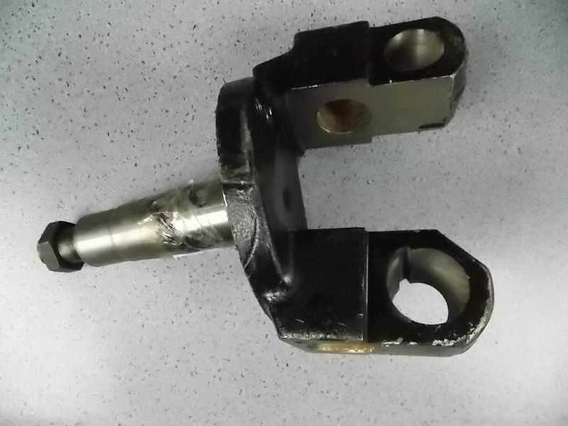 Левый кулак в сборе