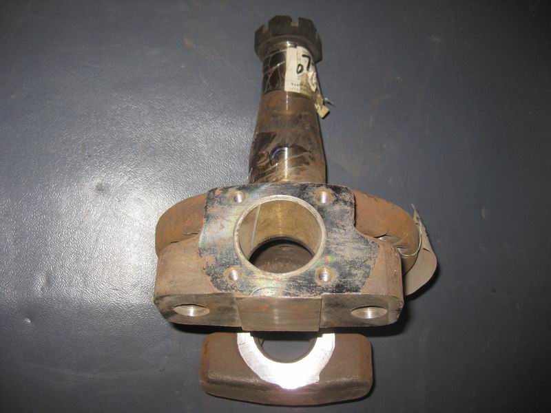 Левый кулак в сборе-3