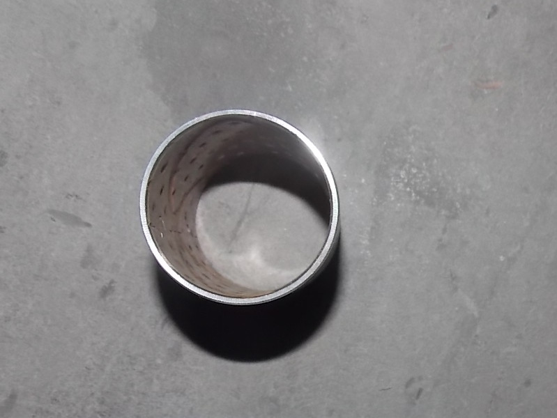 King pin bushing