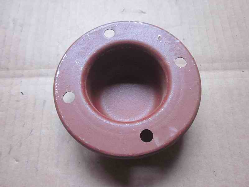 Front hub cover