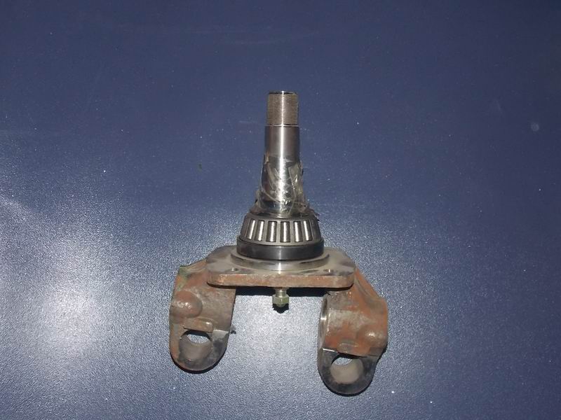 Left knuckle assembly