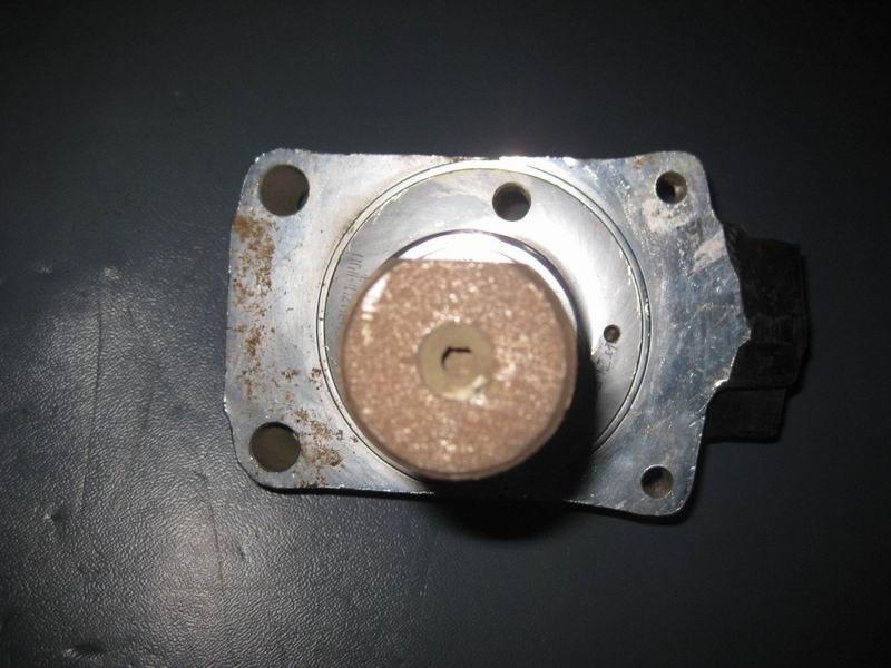 King pin bushing-top