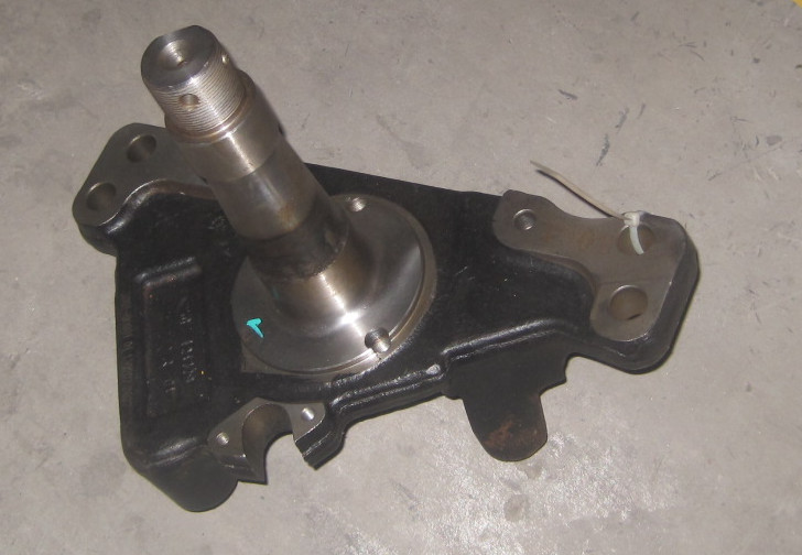 Правый кулак в сборе (4. 5T /диск/φ 42 /полная втулка)