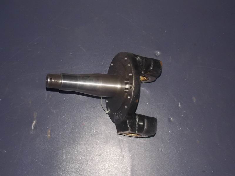 Левый кулак в сборе-1