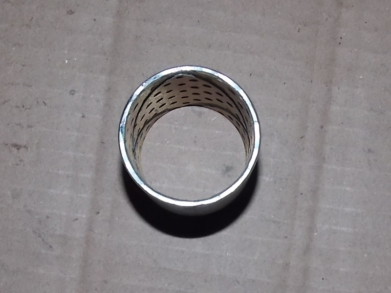 King pin bushing - top; used 3001-01646 generation