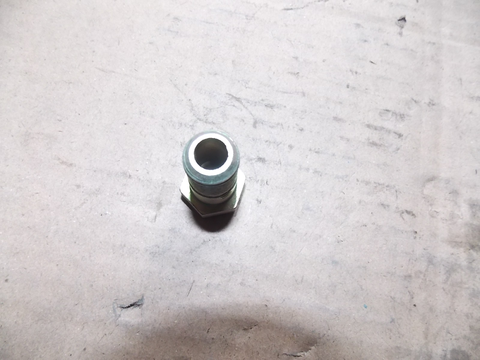 Bolt-main pin blocking cover-2