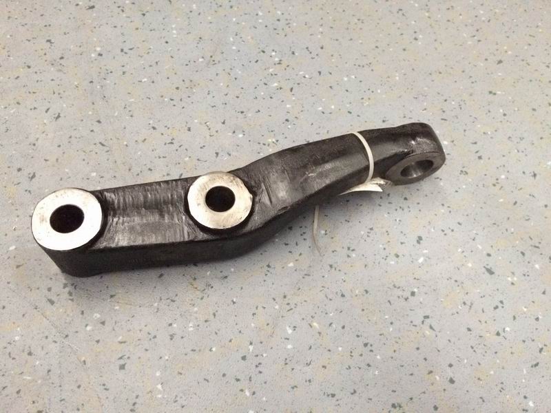 Cross-tie arm, left, 7.5t, 240/big end facing up-1