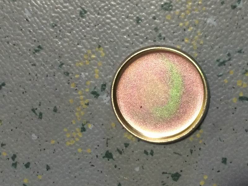 King pin blocking cover