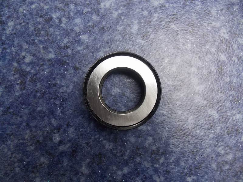 Упорный подшипник; внутренний диаметр 38 .5; внешний диаметр 66 .9; толщина 18