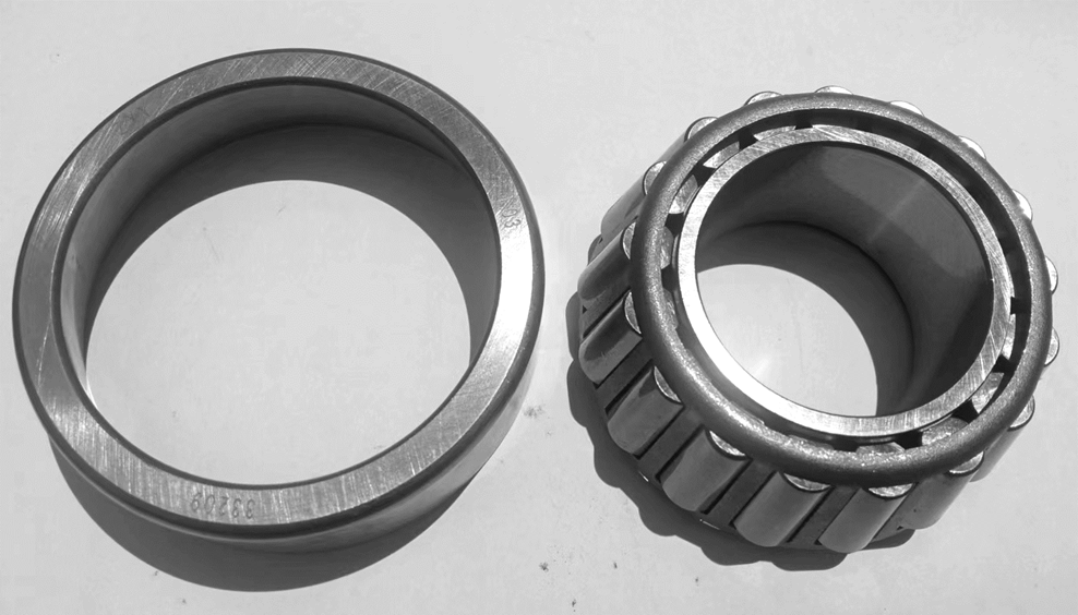Tapered roller bearing assembly-2