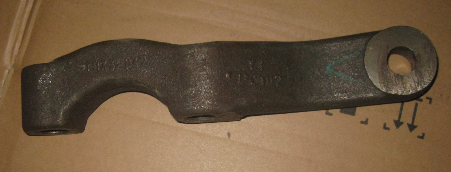 Right cross-lever arm