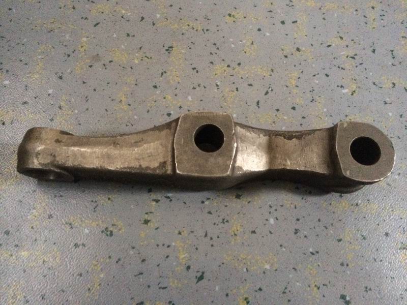 Right cross-lever arm