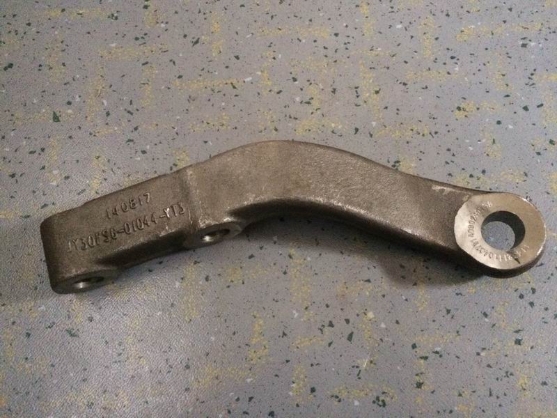 Рычаг рулевого шарнира