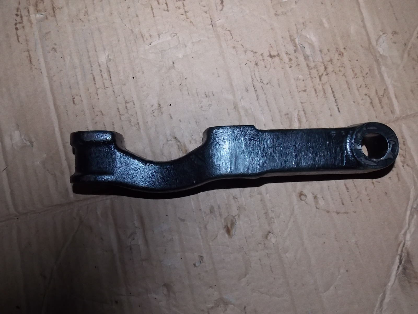 Right cross-lever arm-1