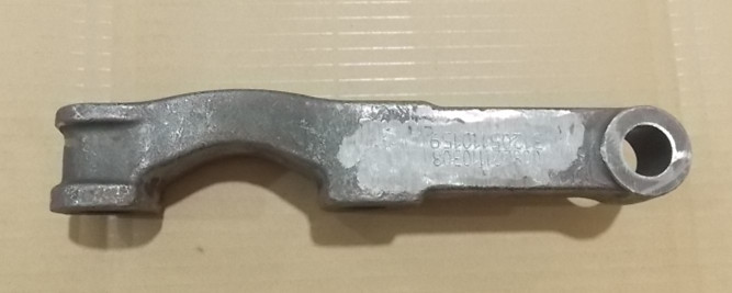 Left horizontal pull rod arm-1