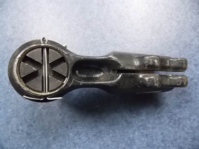 Trolley ball head-left-1