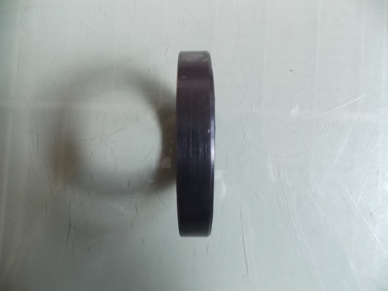 Front wheel oil seal-1