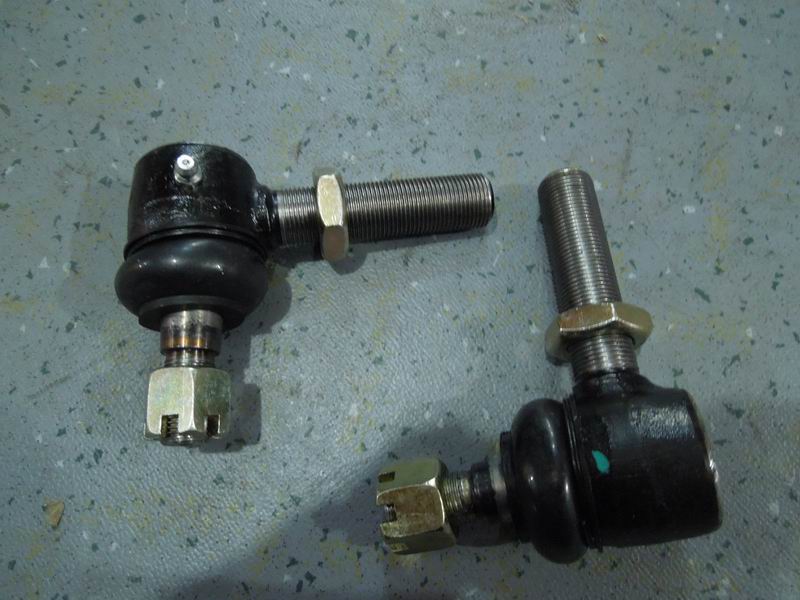 Тележка с мячом головой вправо