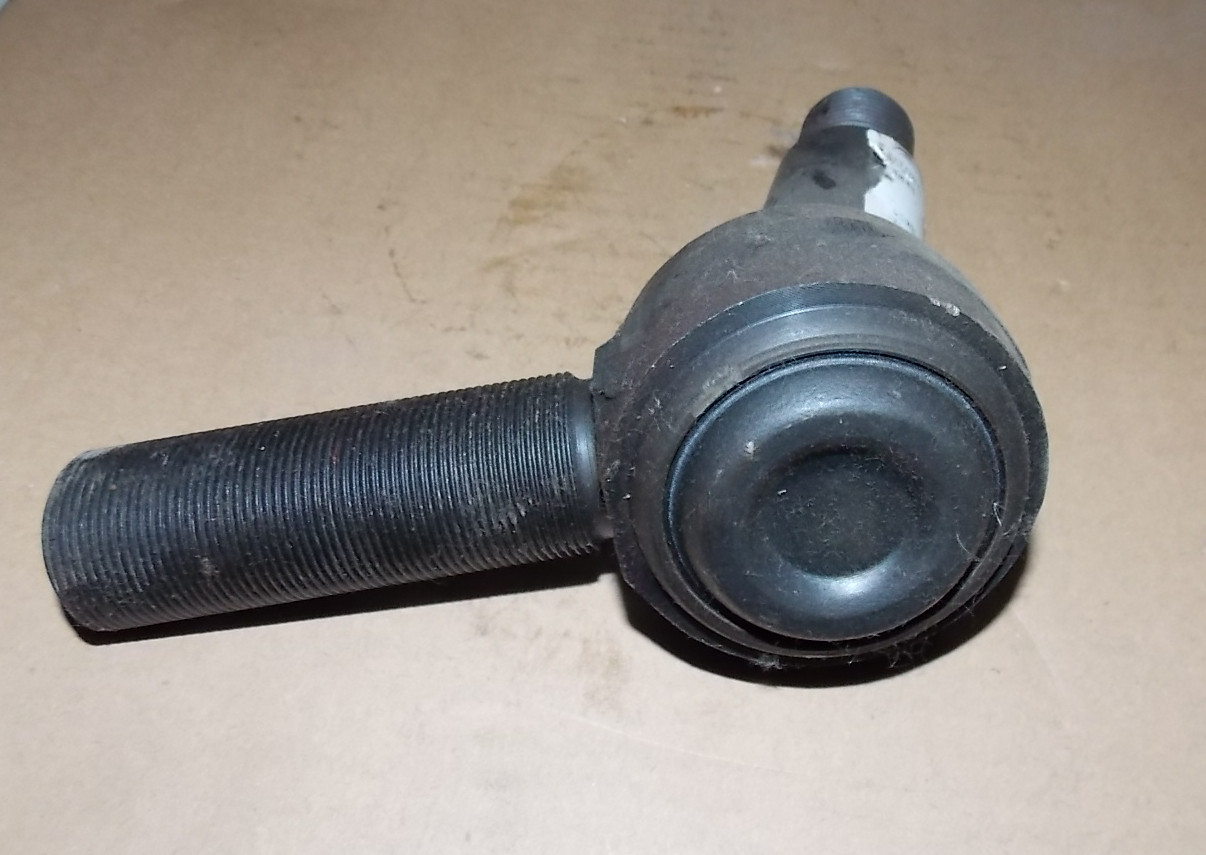 Steering movable joint (left thread)