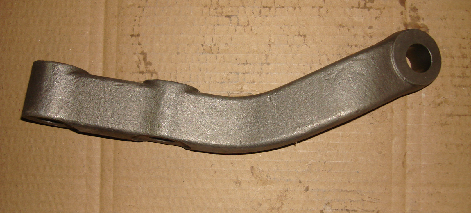 Steering joint arm