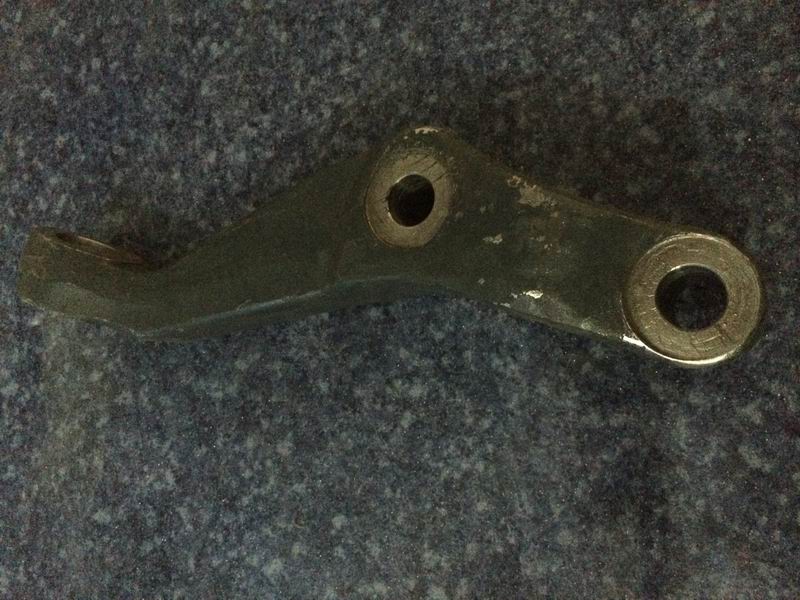 Left horizontal pull rod arm-1